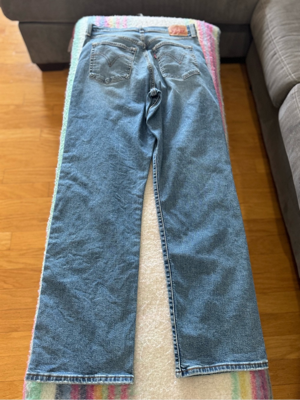 Levi’s Ribcage - Picture 8 of 12